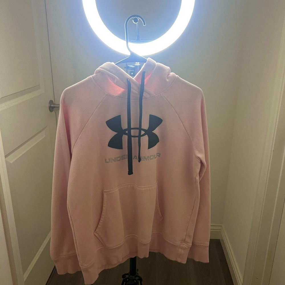 Under armor hoodie baby pink SOOO adorable.